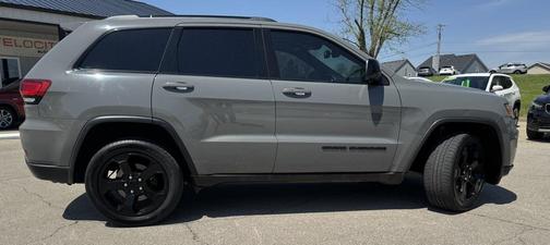 2019 Jeep Grand Cherokee Upland
