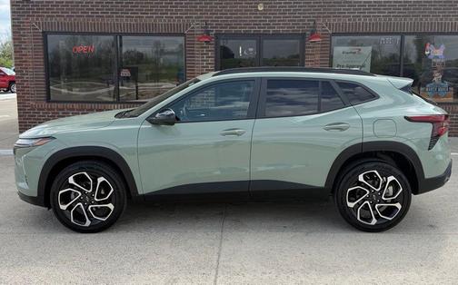 Cacti Green 2024 Chevrolet Trax FWD 2RS
