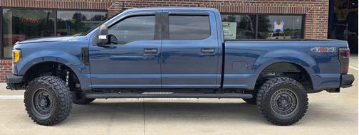 Blue Jeans Metallic 2017 Ford F-250 XLT