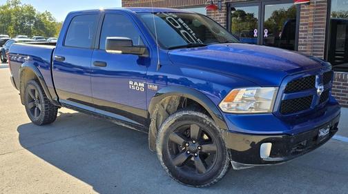 2017 RAM 1500 SLT