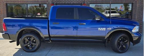 2017 RAM 1500 SLT