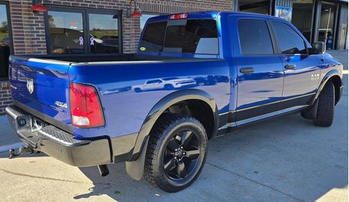 2017 RAM 1500 SLT