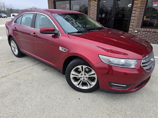2013 Ford Taurus SEL