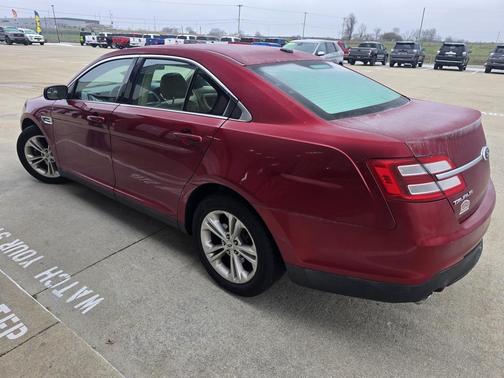 2013 Ford Taurus SEL