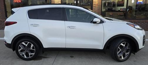 2020 Kia Sportage EX