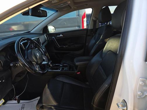 2020 Kia Sportage EX