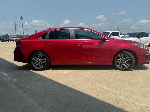 Currant Red 2021 Kia Forte EX