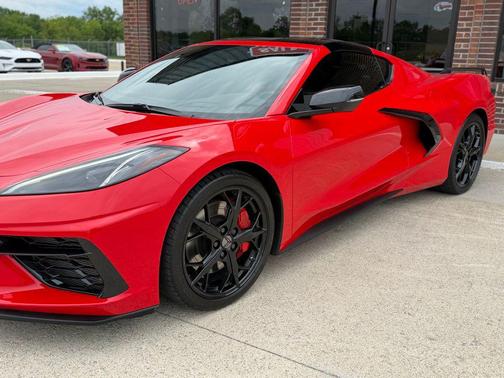 Torch Red 2022 Chevrolet Corvette Stingray w/2LT