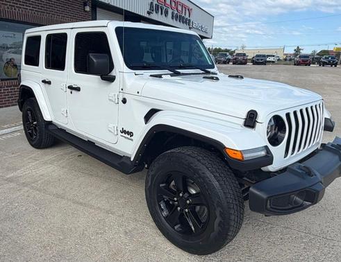 Bright White Clearcoat 2021 Jeep Wrangler Unlimited Sahara