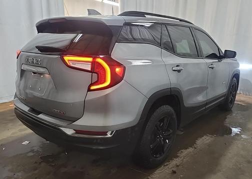 2023 GMC Terrain AWD AT4