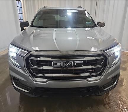 2023 GMC Terrain AWD AT4