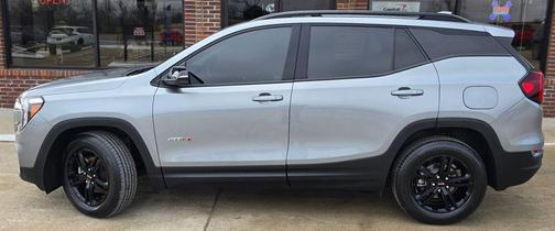 2023 GMC Terrain AWD AT4