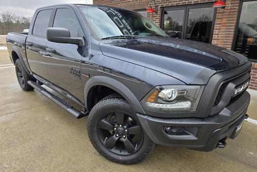 2020 RAM 1500 Classic Warlock Crew Cab 4x4 5'7' Box