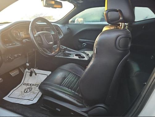 2016 Dodge Challenger R/T