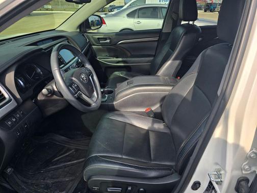 2014 Toyota Highlander Limited