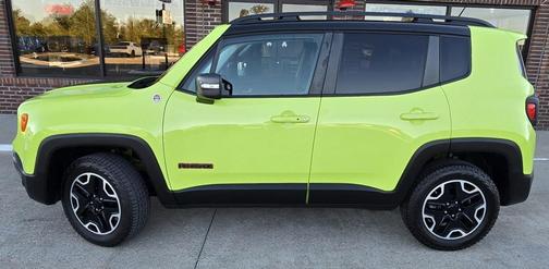 2017 Jeep Renegade Trailhawk
