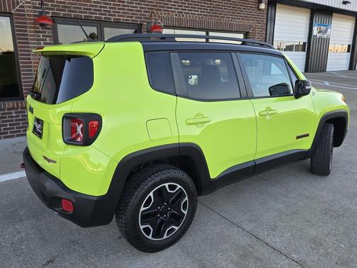 2017 Jeep Renegade Trailhawk