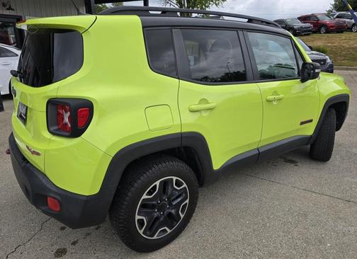 2017 Jeep Renegade Trailhawk
