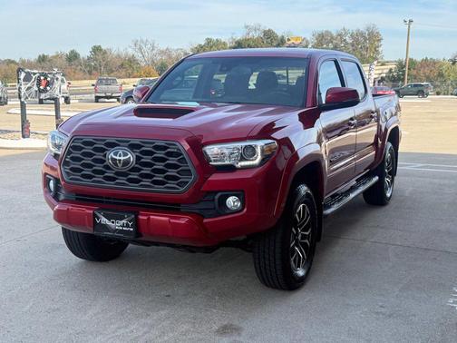 Barcelona Red Metallic 2020 Toyota Tacoma TRD Sport