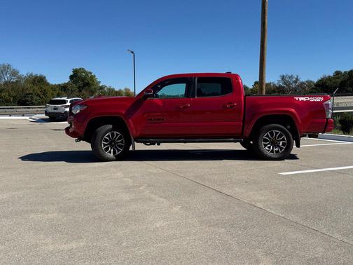 Barcelona Red Metallic 2020 Toyota Tacoma TRD Sport