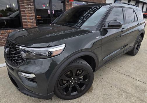 2023 Ford Explorer ST-Line