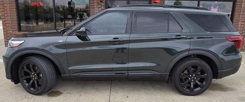 2023 Ford Explorer ST-Line