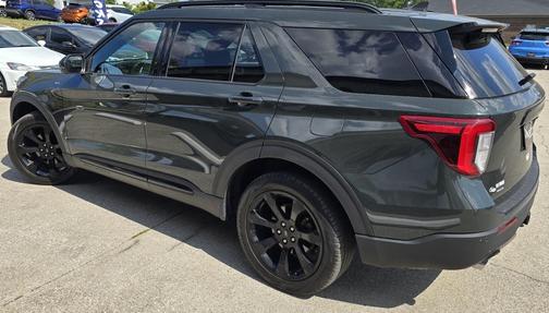 2023 Ford Explorer ST-Line