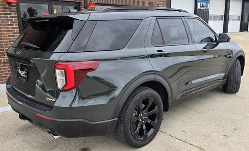 2023 Ford Explorer ST-Line