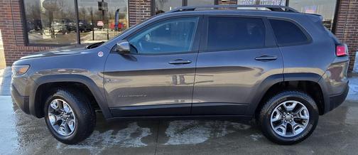 2019 Jeep Cherokee Trailhawk Elite