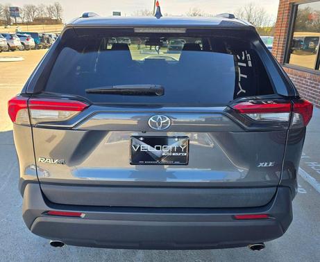 Magnetic Gray Metallic 2021 Toyota RAV4 XLE