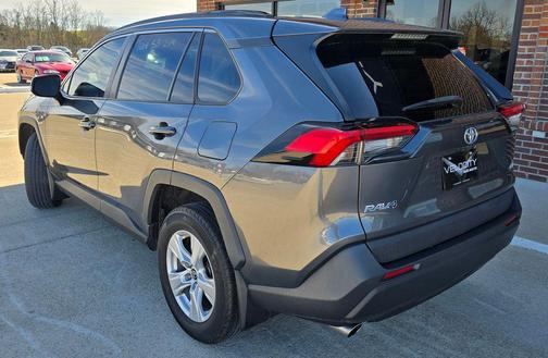 Magnetic Gray Metallic 2021 Toyota RAV4 XLE