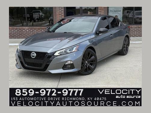Gun Metallic 2022 Nissan Altima SR FWD