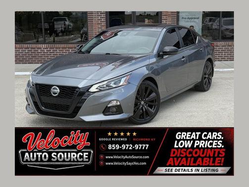 Gun Metallic 2022 Nissan Altima SR FWD