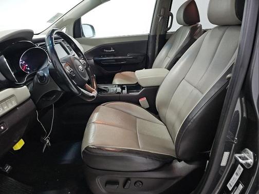 2018 Kia Sedona SX