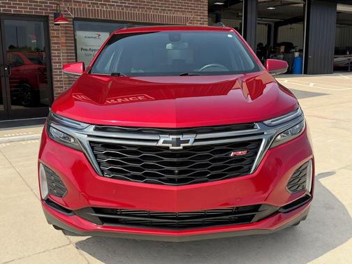 Radiant Red Tintcoat 2023 Chevrolet Equinox AWD RS