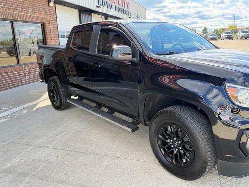 Black 2022 Chevrolet Colorado Z71