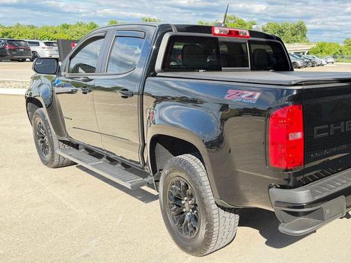 Black 2022 Chevrolet Colorado Z71