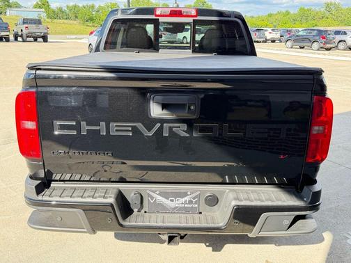 Black 2022 Chevrolet Colorado Z71