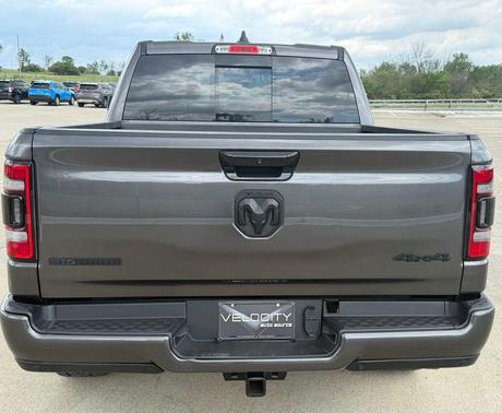 Granite Crystal Metallic Clearcoat 2024 RAM 1500 Big Horn/Lone Star
