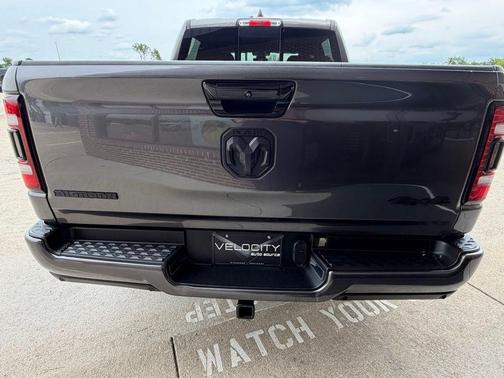 Granite Crystal Metallic Clearcoat 2024 RAM 1500 Big Horn/Lone Star
