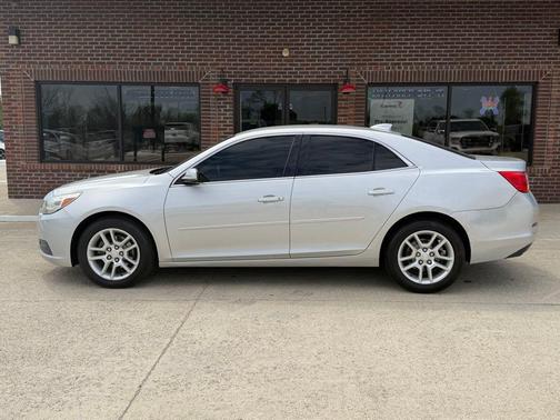 Silver Ice Metallic 2016 Chevrolet Malibu Limited LT