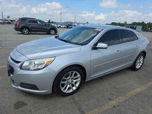 Silver Ice Metallic 2016 Chevrolet Malibu Limited LT