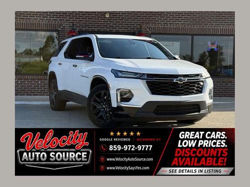 Summit White 2023 Chevrolet Traverse Premier