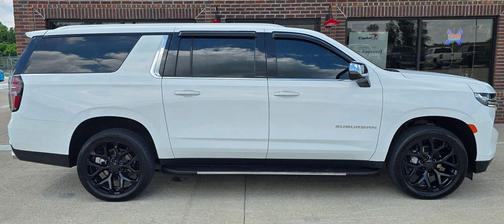 Summit White 2023 Chevrolet Suburban Premier