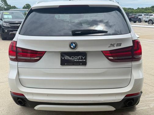 White Metallic 2017 BMW X5 xDrive35i