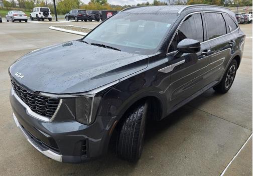 2025 Kia Sorento S