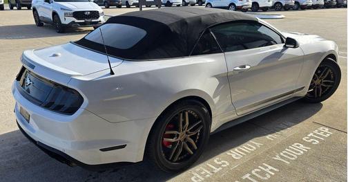 2020 Ford Mustang EcoBoost Premium