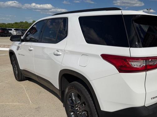 Summit White 2020 Chevrolet Traverse RS
