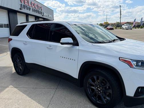 Summit White 2020 Chevrolet Traverse RS