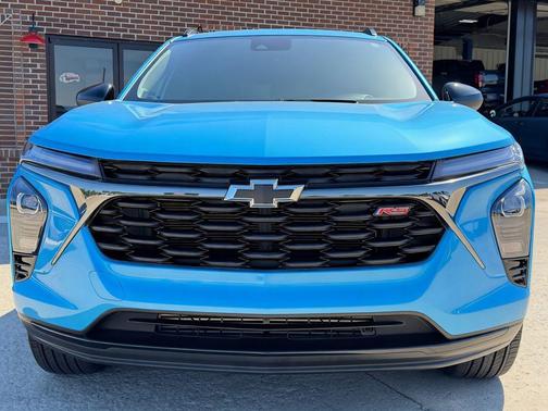 Marina Blue Metallic 2025 Chevrolet Trax FWD 2RS